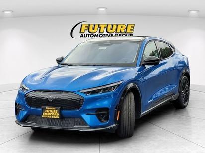 ford mustang mach-e 2025 3FMTK3SU7SMA45439 image ford mustang mach-e 2025 3FMTK3SU7SMA45439 image
